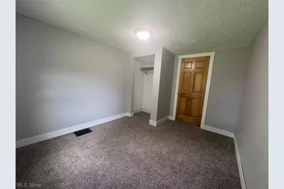 821 Goddard Avenue, Zanesville, OH 43701 - Photo 4
