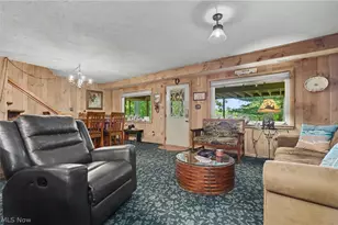 2216 N Medina Line Rd, Akron, OH 44333 - Photo 10