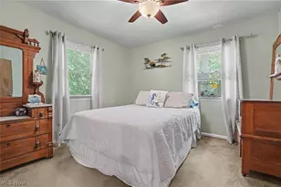 2216 N Medina Line Rd, Akron, OH 44333 - Photo 16