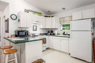 7945 Lakeview Dr, Nashport, OH 43830 - Photo 14
