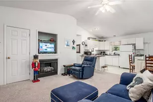 7945 Lakeview Dr, Nashport, OH 43830 - Photo 10