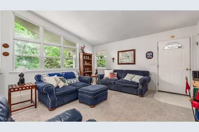 7945 Lakeview Drive, Nashport, OH 43830 - Photo 8