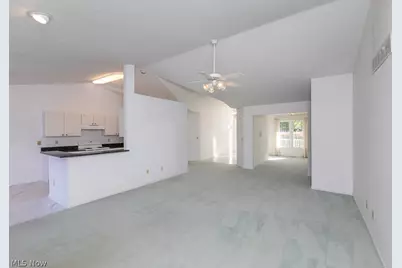 12160 Nathaniel Lane, Twinsburg, OH 44087 - Photo 4