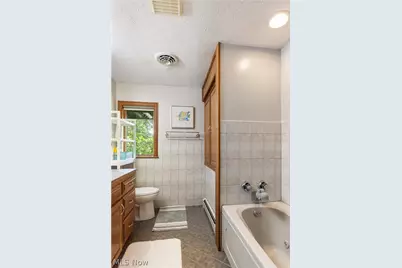 4204 S Bailey Road, North Jackson, OH 44451 - Photo 16