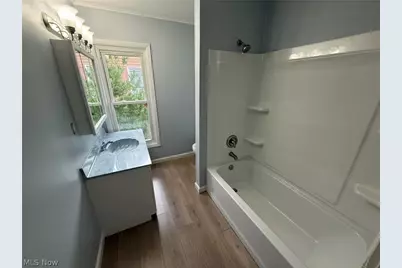 520 E 4th Street, Dover, OH 44622 - Photo 22
