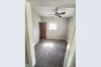 11301 Forest Avenue, Loveland, OH 44104 - Photo 10
