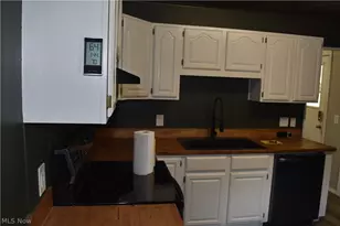 67131 Warnock St Clairsville Rd, St Clairsville, OH 43950 - Photo 2