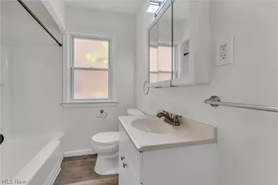 16004 Invermere Avenue, Loveland, OH 44128 - Photo 20