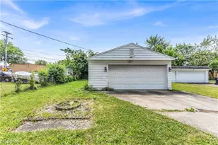 16004 Invermere Ave, Loveland, OH 44128 - Photo 26