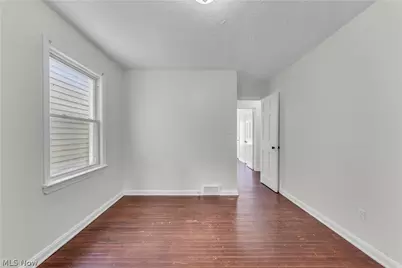 16004 Invermere Avenue, Loveland, OH 44128 - Photo 14