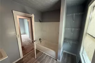 1143 Norwood Rd, Loveland, OH 44103 - Photo 18