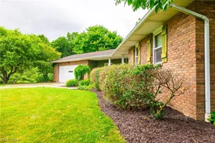 11861 Hidden Lake Dr, Marshallville, OH 44645 - Photo 4