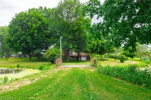 11861 Hidden Lake Dr, Marshallville, OH 44645 - Photo 6