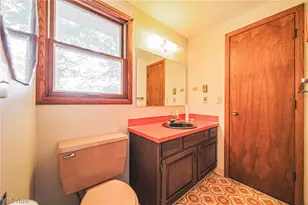 11861 Hidden Lake Dr, Marshallville, OH 44645 - Photo 42