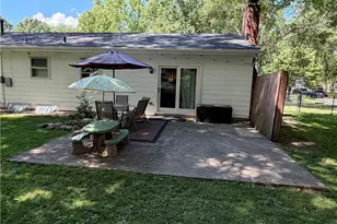 702 Beryl Dr, Kent, OH 44240 - Photo 6