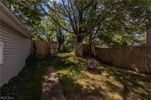 1511 Grace St, Alliance, OH 44601 - Photo 4