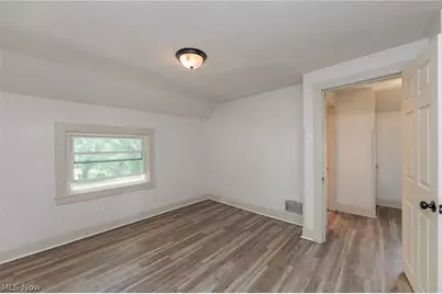 1511 Grace Street, Alliance, OH 44601 - Photo 32
