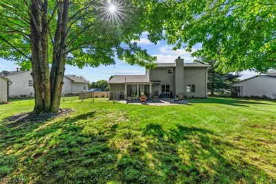 7391 Hidden Glen Drive, Amherst, OH 44001 - Photo 10