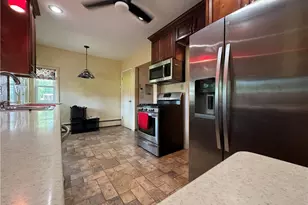 410 Louisiana Ave, Elyria, OH 44035 - Photo 14