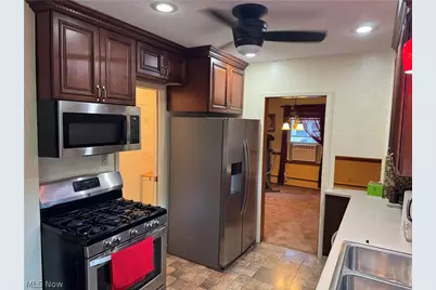 410 Louisiana Avenue, Elyria, OH 44035 - Photo 10