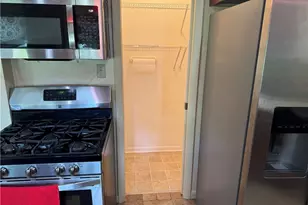 410 Louisiana Ave, Elyria, OH 44035 - Photo 16
