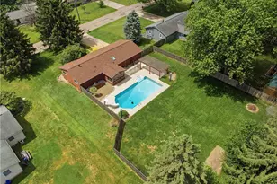 5155 Oakvale St SW, Canton, OH 44706 - Photo 2