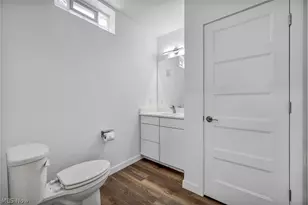 1872 W 57th St, Loveland, OH 44102 - Photo 32