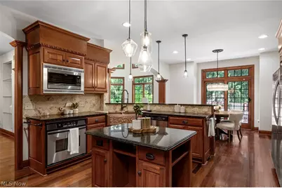 1920 Stockbridge Road, Akron, OH 44313 - Photo 12