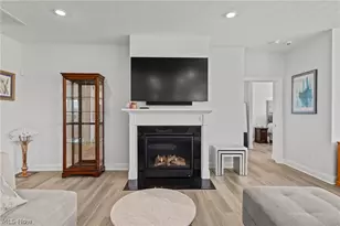 8259 Brookview Ln, Mentor, OH 44060 - Photo 20