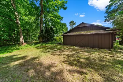 5911 Woodland Drive, North Ridgeville, OH 44039 - Photo 6
