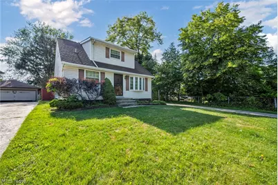 4630 W 190th Street, Loveland, OH 44135 - Photo 2