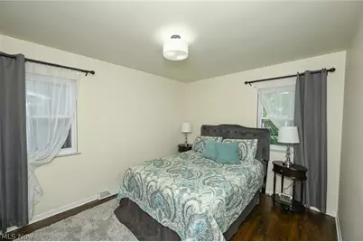 51 Devonshire Drive, Akron, OH 44312 - Photo 6