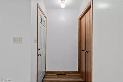 1543 Danube Drive NW, Uniontown, OH 44685 - Photo 4