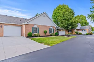1543 Danube Dr NW, Uniontown, OH 44685 - Photo 38