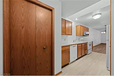 1543 Danube Drive NW, Uniontown, OH 44685 - Photo 20