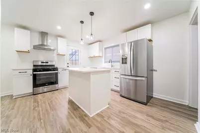 2051-2053 W 45th Street, Loveland, OH 44102 - Photo 4