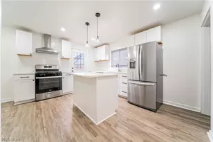 2051-2053 W 45th St, Loveland, OH 44102 - Photo 4