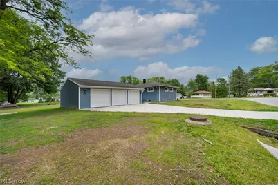 1622 Diana Drive, Brunswick, OH 44212 - Photo 4