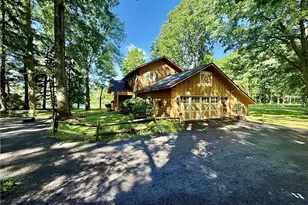 17956 Elliott Dr, Chagrin Falls, OH 44023 - Photo 4