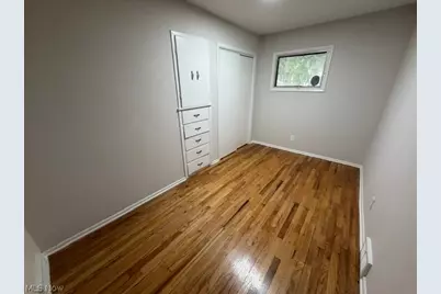 149 Parkway Drive, Eastlake, OH 44095 - Photo 8