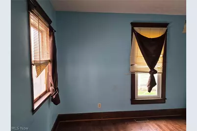 433 Woodlawn, Cambridge, OH 43725 - Photo 10
