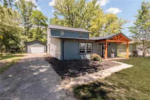 35032 E Rd, Grafton, OH 44044 - Photo 2