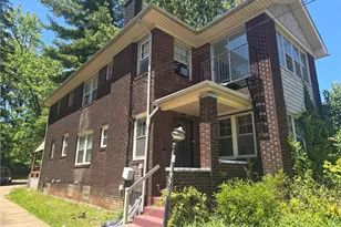 1872 Cordova Ave, Youngstown, OH 44504 - Photo 2