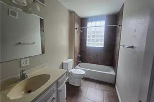 1872 Cordova Ave, Youngstown, OH 44504 - Photo 12