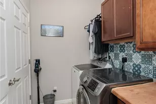 162 Kensington Wy, Elyria, OH 44035 - Photo 38
