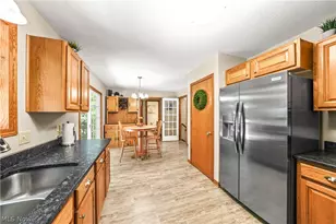 4021 Timber Run, Ravenna, OH 44266 - Photo 8