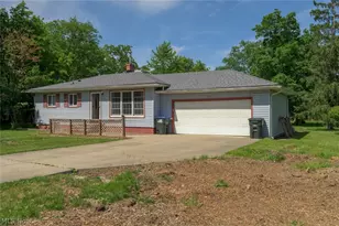 1528 Diana Dr, Brunswick, OH 44212 - Photo 2