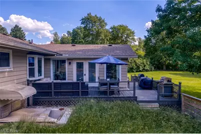 9466 Avery Road, Grandview Heights, OH 44147 - Photo 32