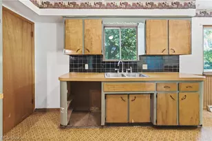1965 Koons Rd, North Canton, OH 44720 - Photo 14