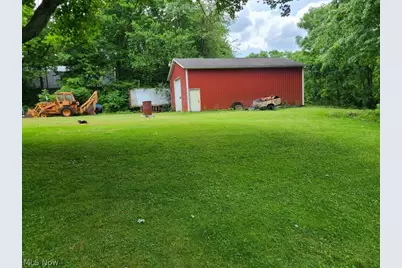 8094 Fohl Street SW, Navarre, OH 44662 - Photo 2